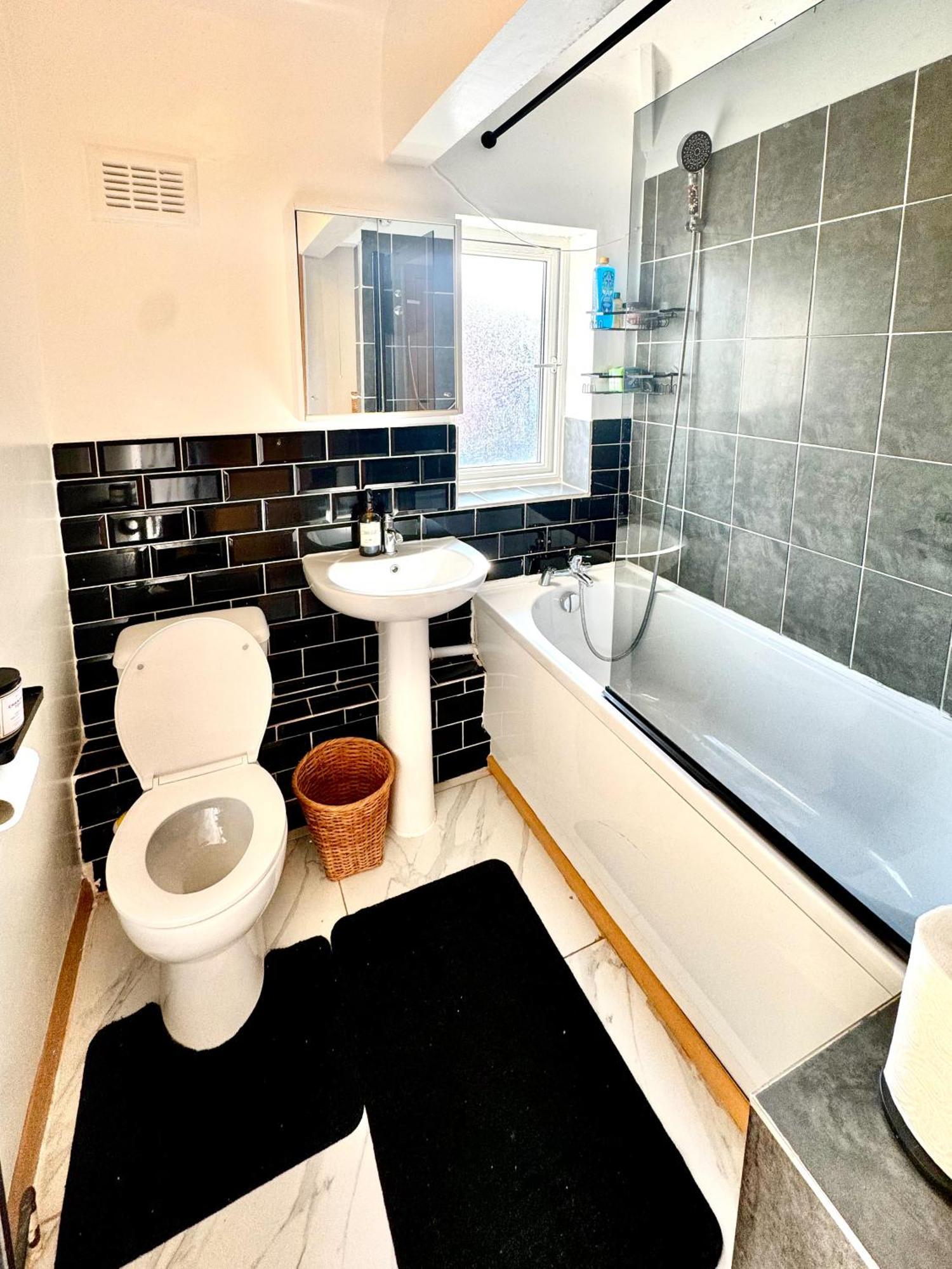 Ferienwohnung Contractor Haven- 3Bdr Crew House, Free Parking, Fast Wifi & Private Garden Nottingham Exterior foto