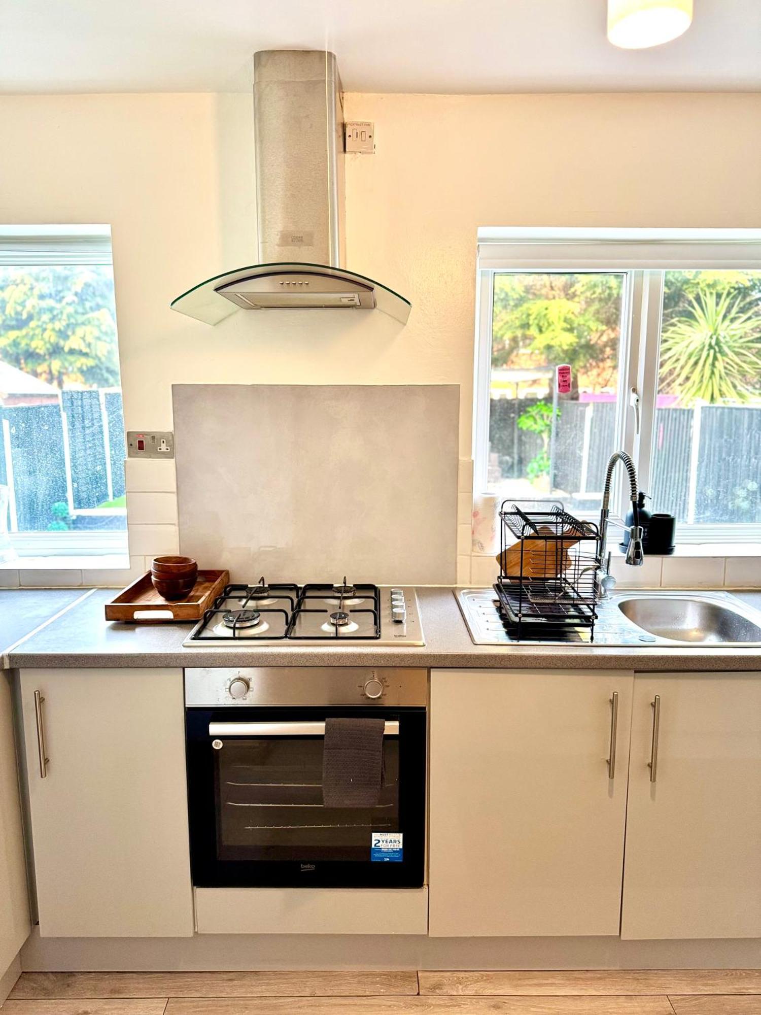 Ferienwohnung Contractor Haven- 3Bdr Crew House, Free Parking, Fast Wifi & Private Garden Nottingham Exterior foto