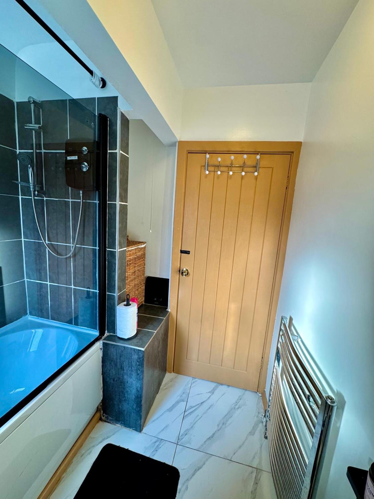 Ferienwohnung Contractor Haven- 3Bdr Crew House, Free Parking, Fast Wifi & Private Garden Nottingham Exterior foto